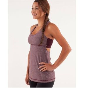Lululemon racer back top w/ built in bra